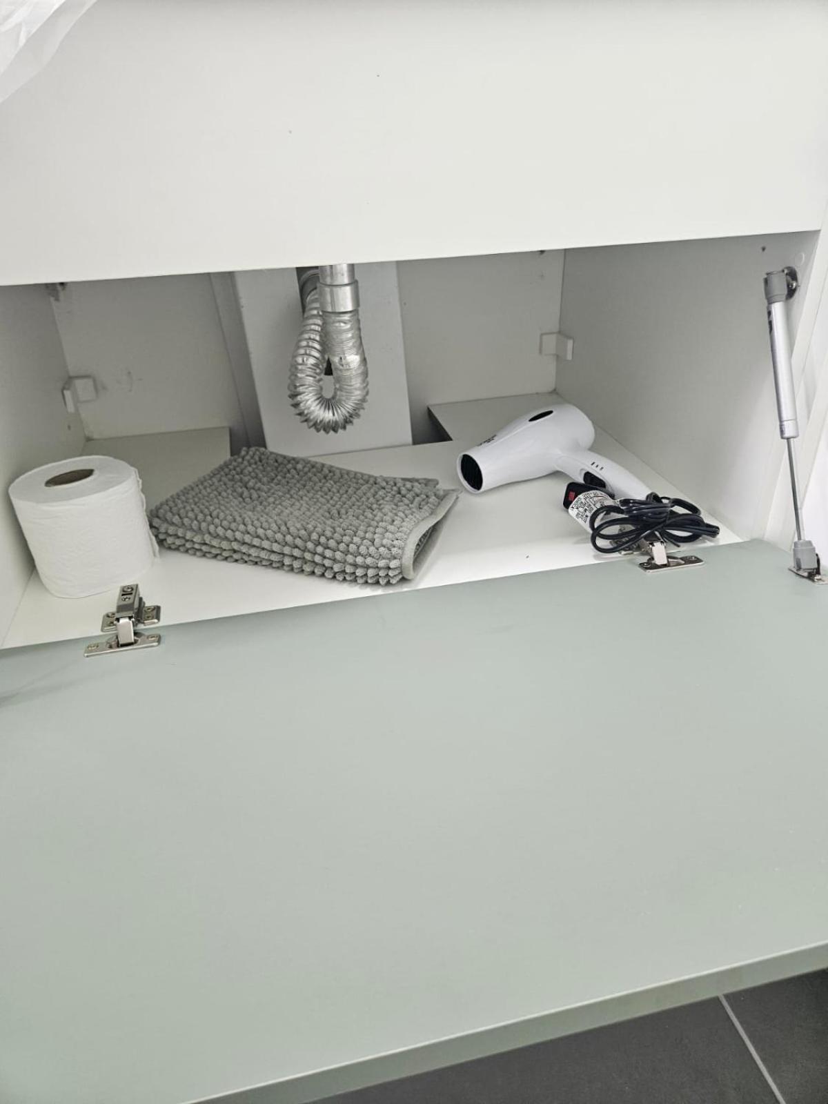 Apartamento Moderno E Confortavel A 300 Mts Do Metro Borba Gato *