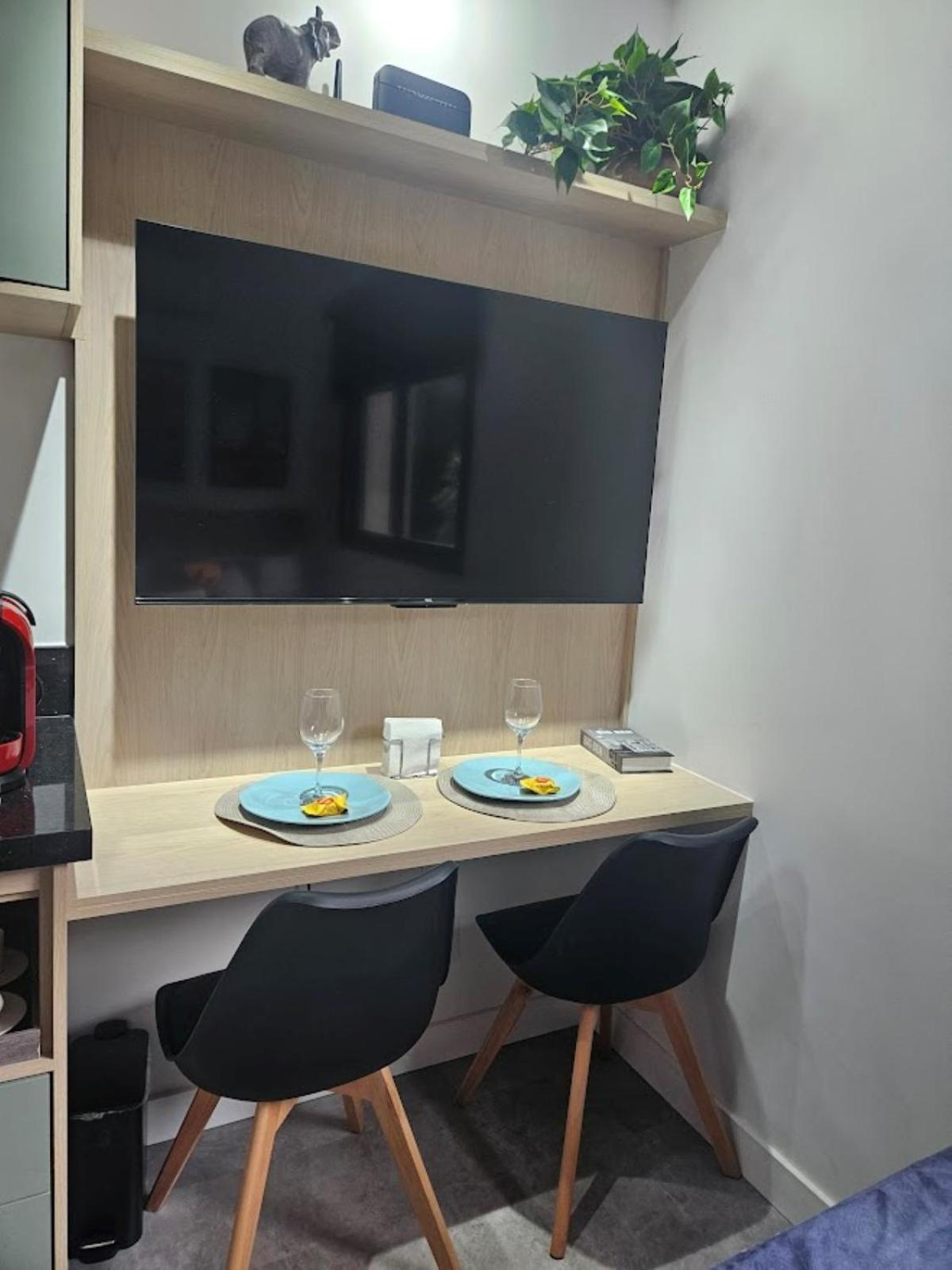 Moderno E Confortavel A 300 Mts Do Metro Borba Gato Apartamento *